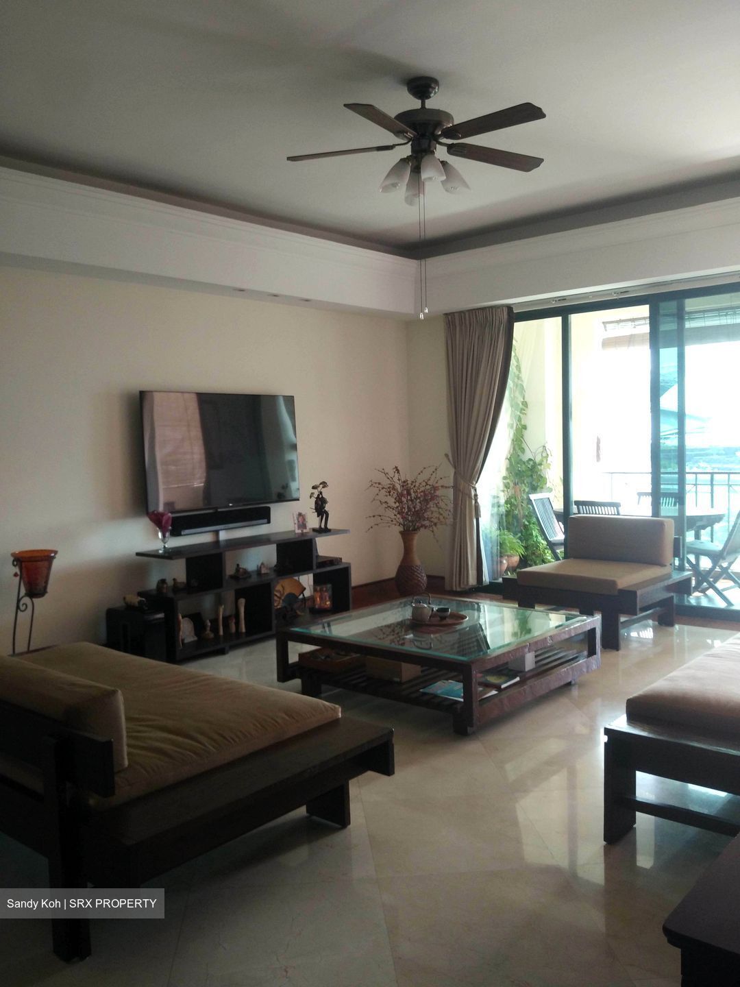 Pebble Bay (D15), Condominium #548930441